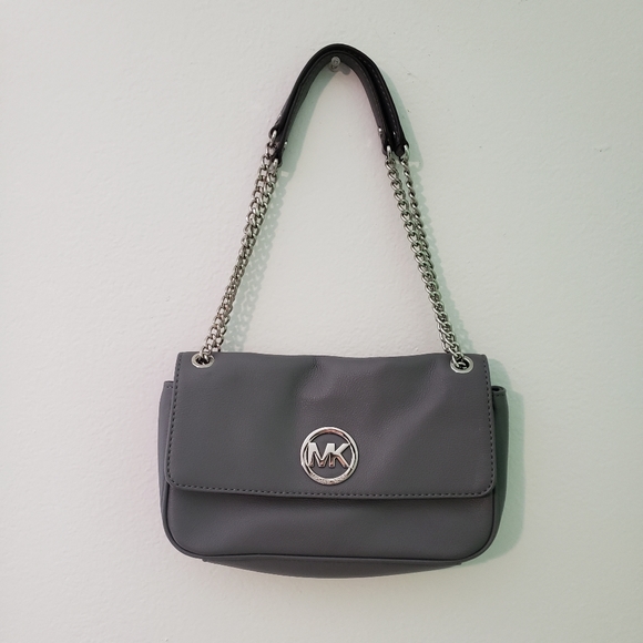 Authentic Michael Kors Shoulder Bag - Picture 1 of 7